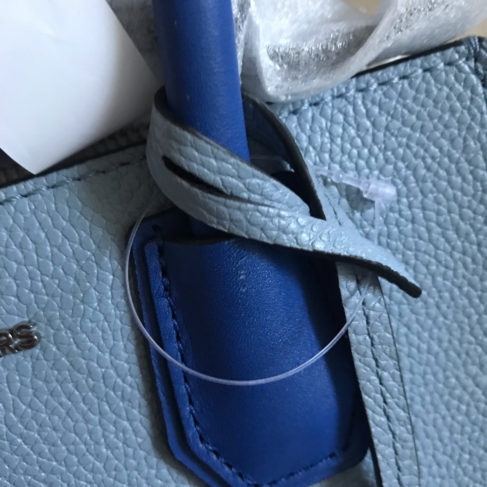 Michael Kors mercer bag - Picture 6 of 8